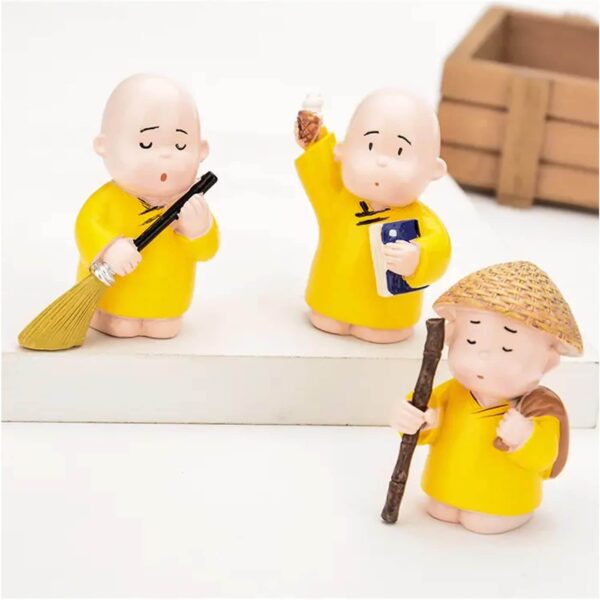 monk toys for home decor monk toys for kids monk toys for car decor monk toys a monk statue Figurines Showpiece polyresin statues