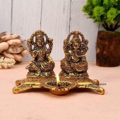 laxmi ganesh murti brass laxmi ganesh diya laxmi ganesh idol for diwali diya statue Laxmi ganesha statue laxmi ganesha idol decorative platter with diya laxmi ganesha idol figurine statue showpiece platter with diya for pooja metal statues