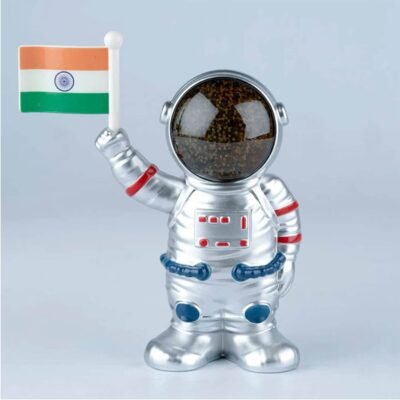 Solar Power Car Astronaut Robot with Raising Shaking Hand Flag for Car Dashboard