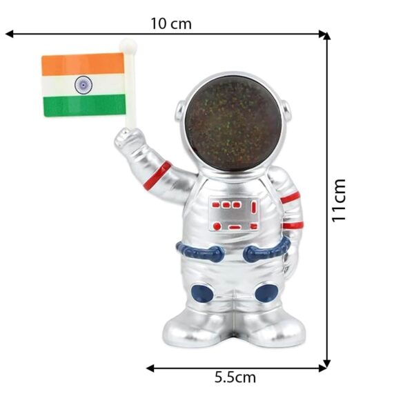 Solar Power Car Astronaut Robot with Raising Shaking Hand Flag for Car Dashboard