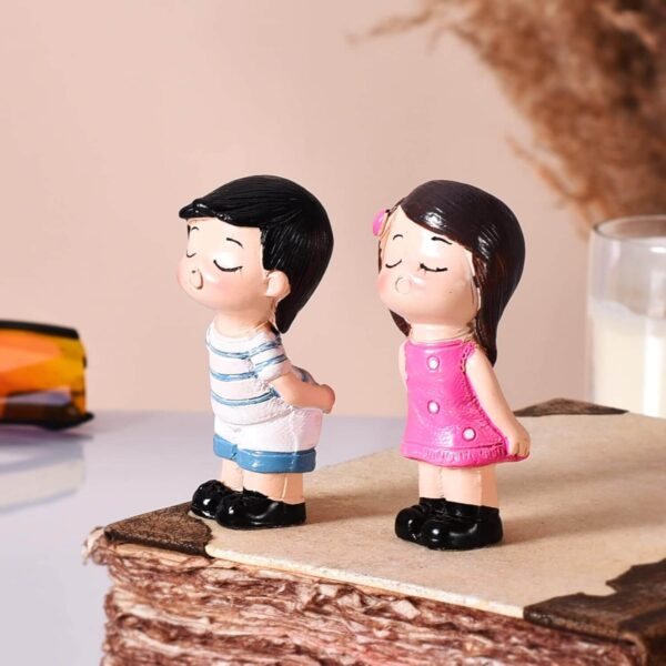 Cute Couple Kissing with Magnets On Lips, Love Showpiece