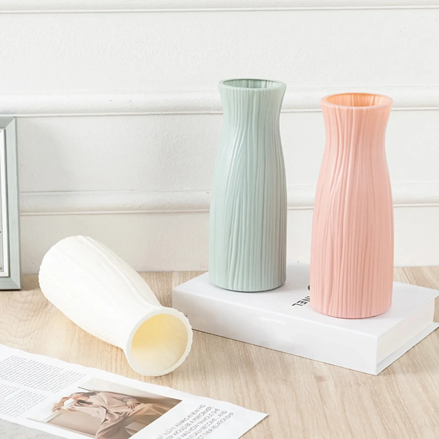 Plastic Flower Pot for Bedroom, Office Living Room Decorative Vase for Home Decor