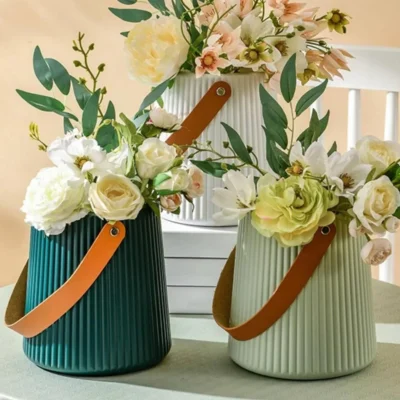 Plastic Flower Vase with Faux Leather Handle Table-top Flower Pot