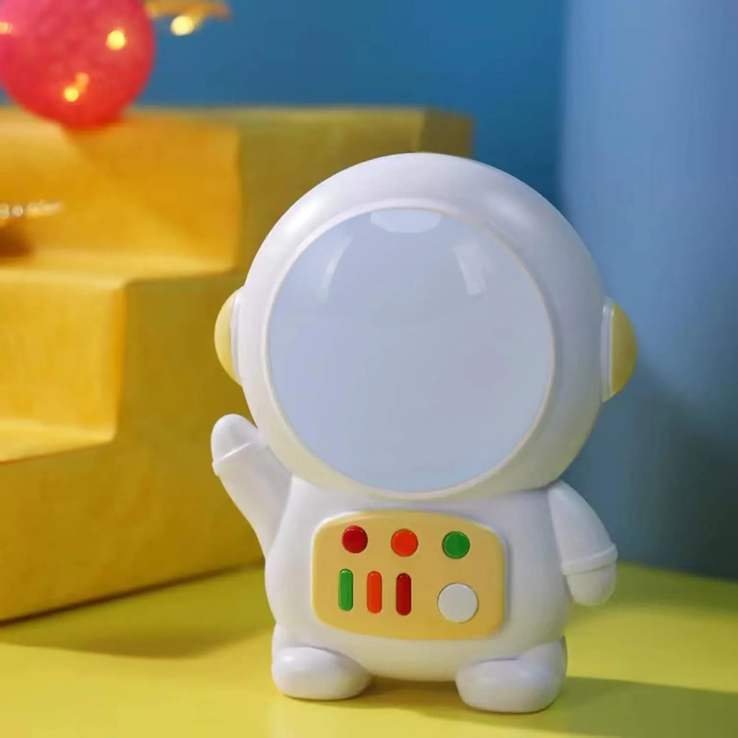 Astronaut Rechargeable Lamp