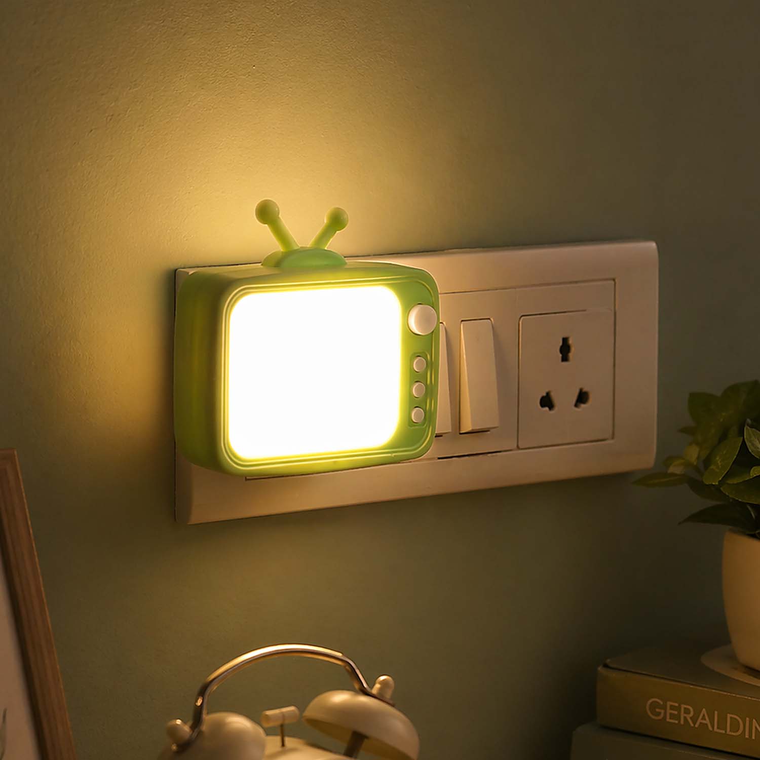 ascension TV Shape Night Lamp for Kids LED Plugin Lamp for Kids Room Warm Cool Light Energy Saving Portable Wall Night Light Decorative