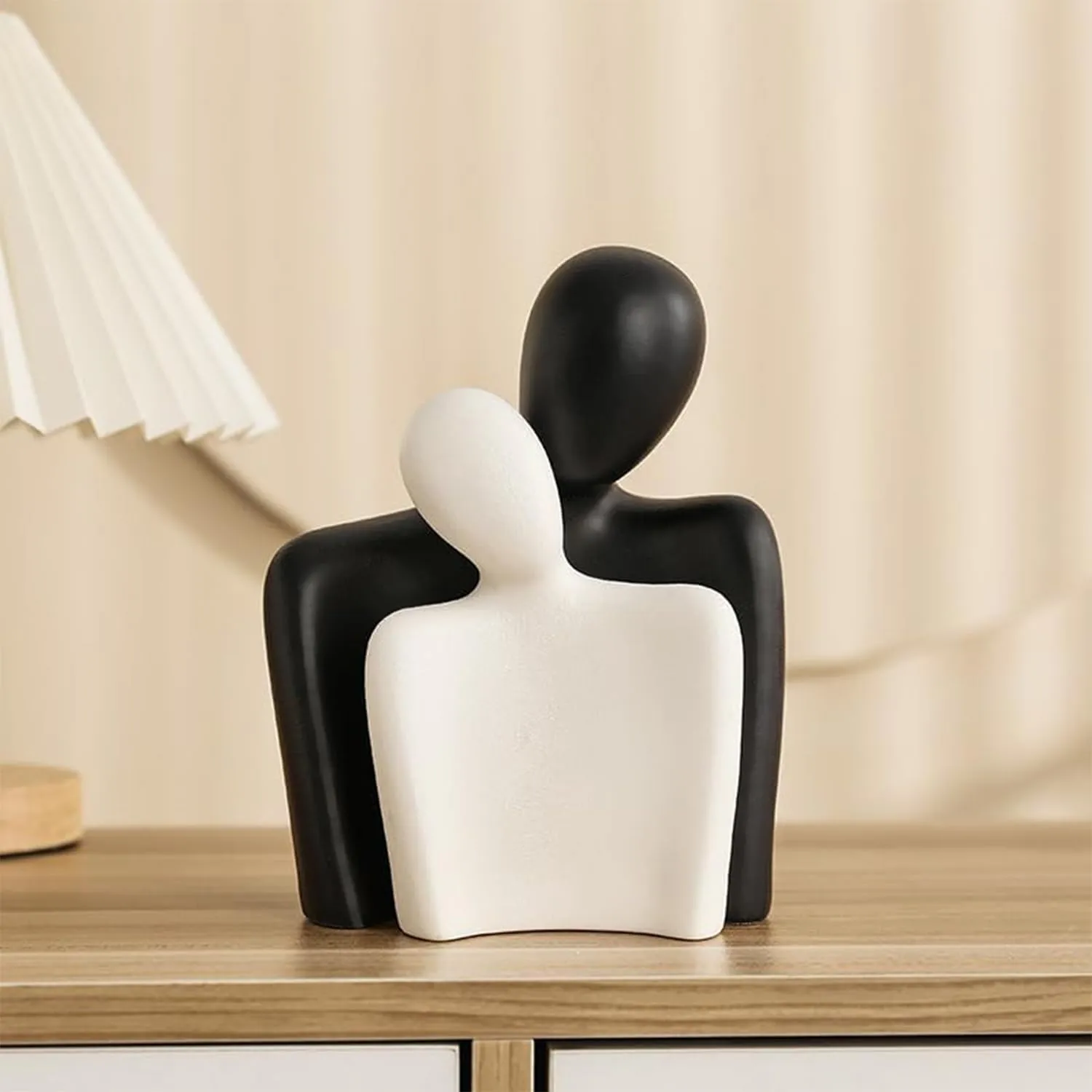 Black White Loving Couple Statue