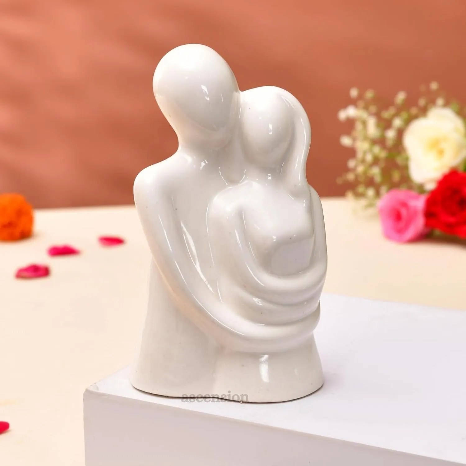 Modern Romantic Couple Figurine