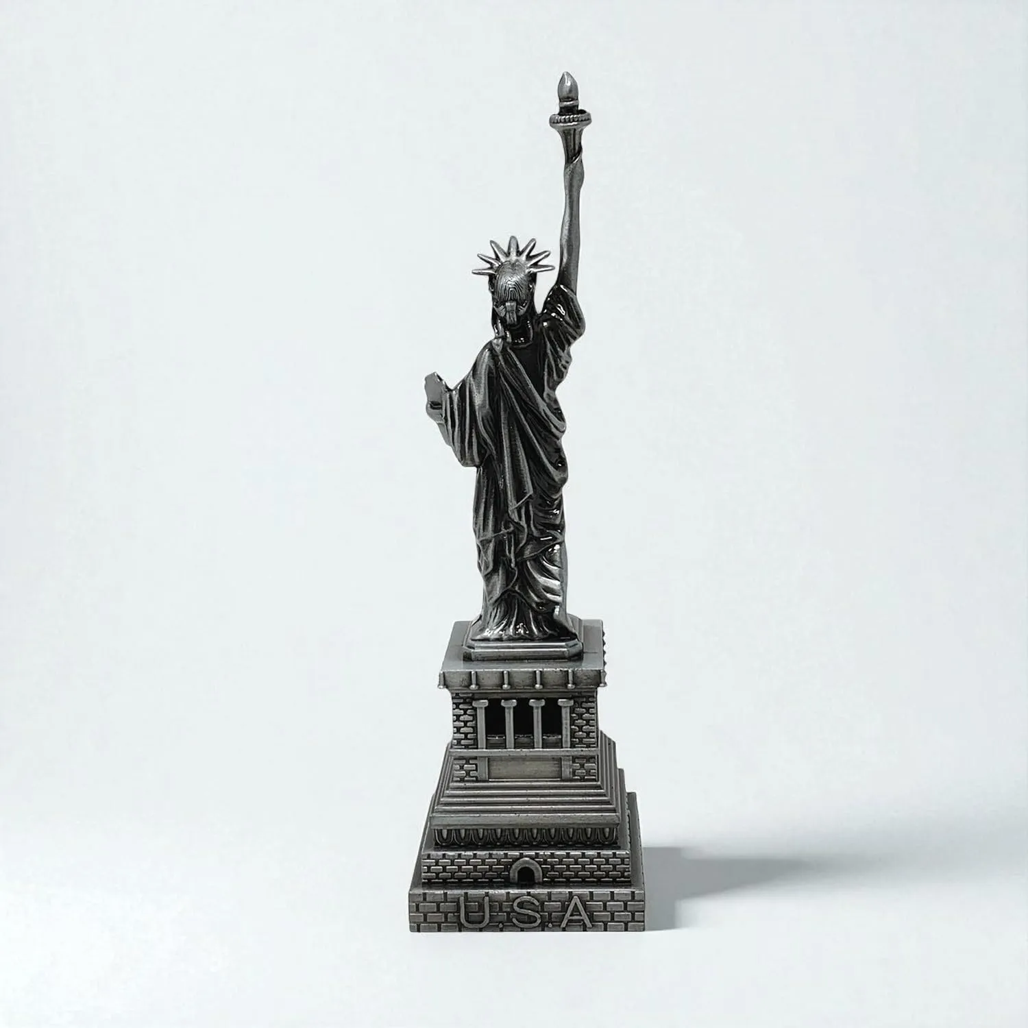 ascension USA World Famous Building The Statue of Liberty for Home Office Living Room Desk Study Table Decoration Accessories Statue of Liberty Miniature Decorative Showpiece Souvenir Model Gift Item - Image 6