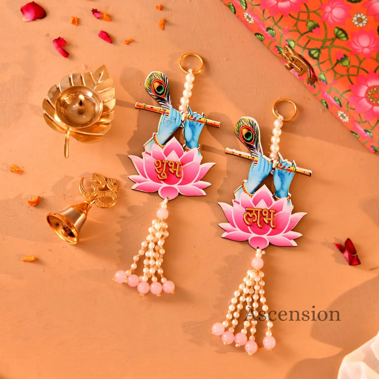 Lotus Shubh Labh Toran With Ghanti