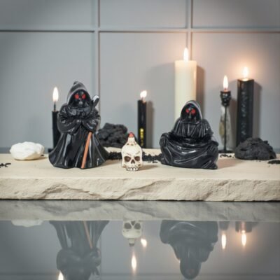 ascension Grim Reaper Figurines Set with Skull and Black Hooded Reaper Statues with Red Eyes for Halloween Table D?cor, Spooky Miniature Collectible Ornaments for Home, Desk, or Party Decoration