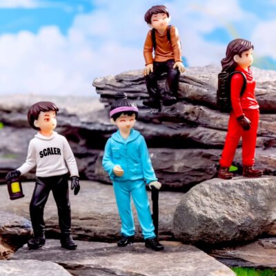ascension Set of 4 Miniature Hiking Figurines Resin Adventure Theme Mini People for Terrarium, Garden, Desk D?cor & DIY Crafts Miniature Set for Living Room Bed Room Decoration & Gifts Item