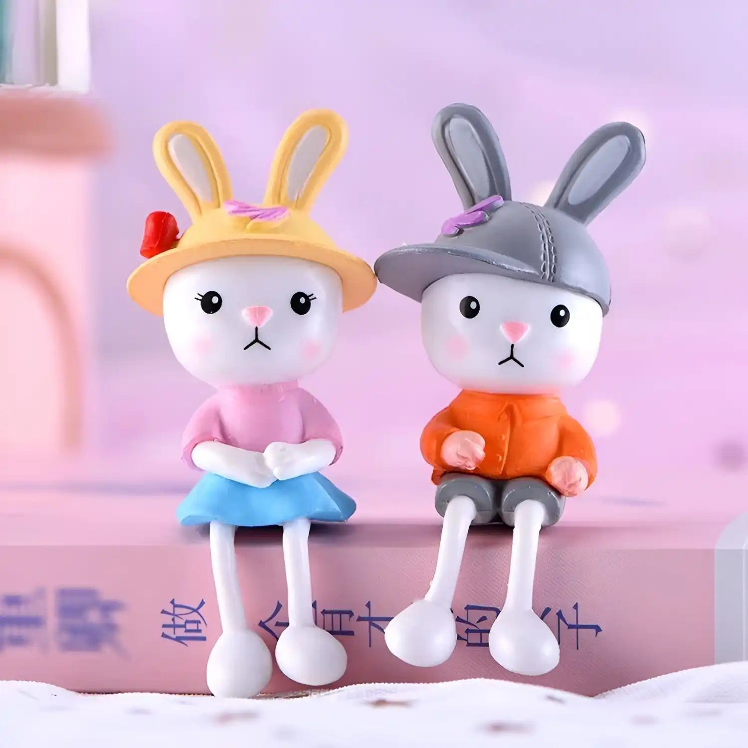 ascension Set of 2 Cute Bunny Couple Miniature Figurines with Hanging Legs Boy & Girl Romantic Statues Love Showpiece Decorative Item for Anniversary Birthday Gift Wedding Valentine's Day Home D?cor