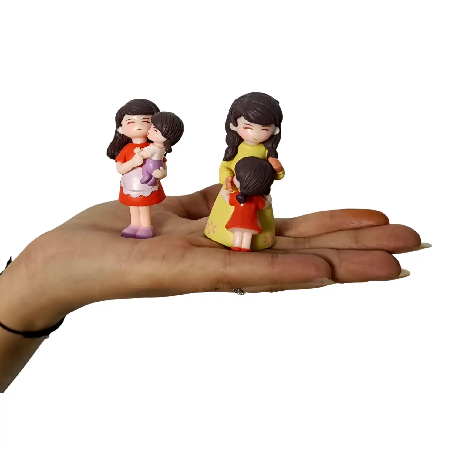 ascension Cute Mother and Child Miniature Figurines Set for Girlfriend Boyfriend Figurines and Valentine Decor Items Showpiece for Valentines Gift Miniature Set for Living Room Bed Room Decoration - Image 4