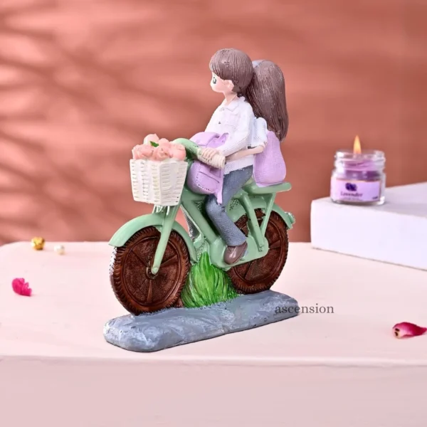 Bicycle Resin Showpiece