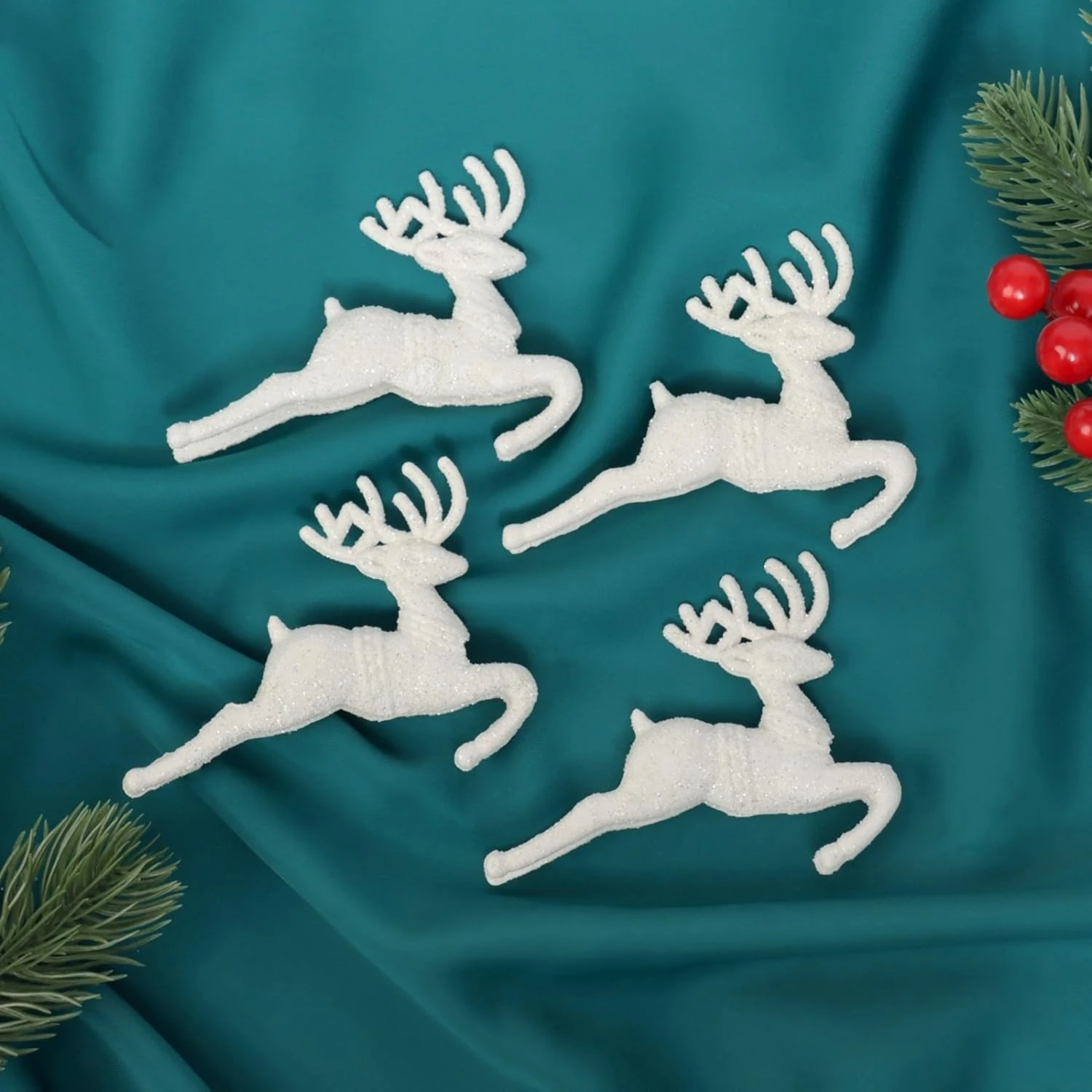 Ascension Pack of 4 White Glitter Reindeer Christmas Tree Ornament Raindeer for Christmas Tree Decoration Hanging Ornaments Reindeer Festive Home Xmas Party Decorations Holiday Decor Item