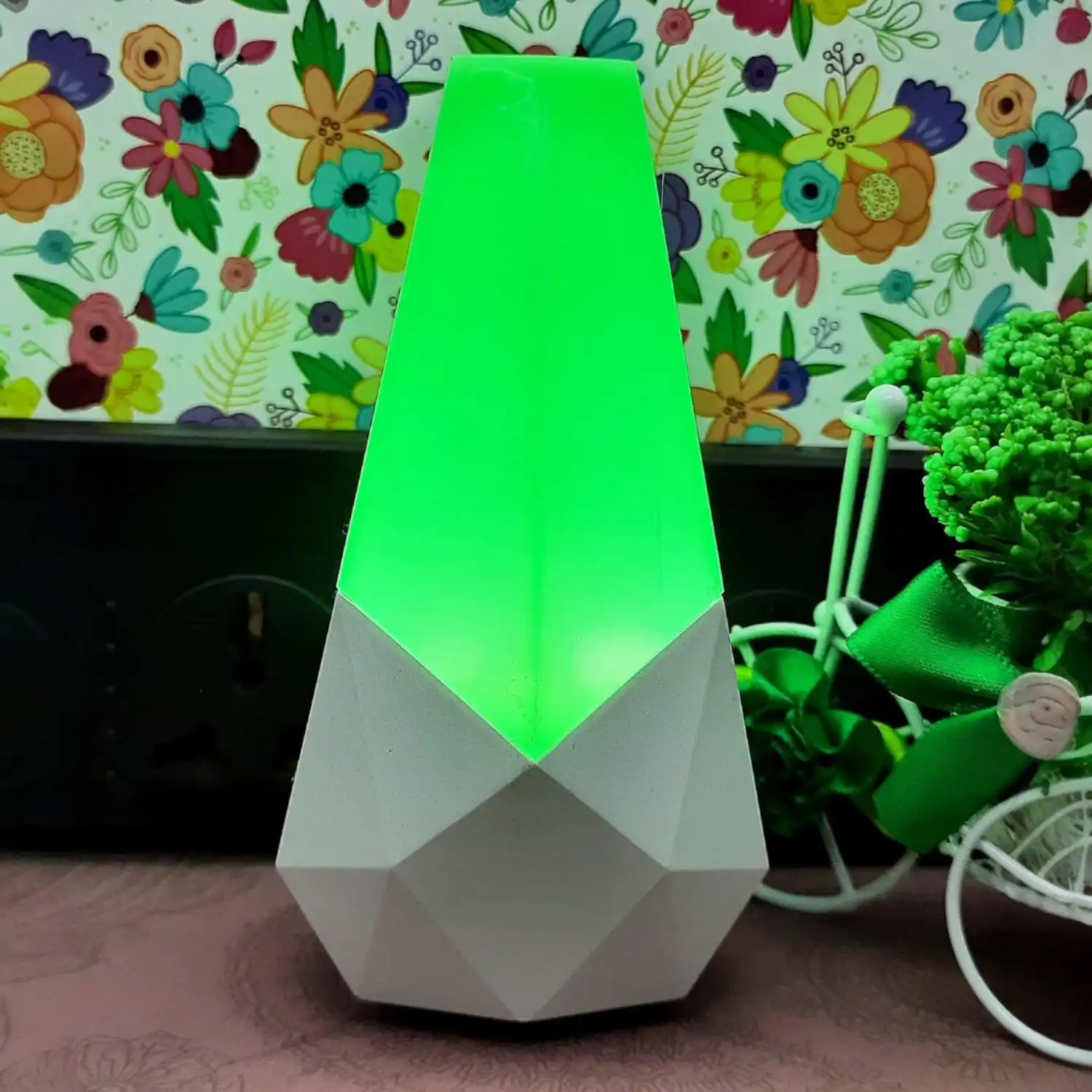 Plastic Diamond Night Light for Baby Nursing Kids Favourite Birthday Party Return Gifts, Multicolour (Pack of 1) - Image 7