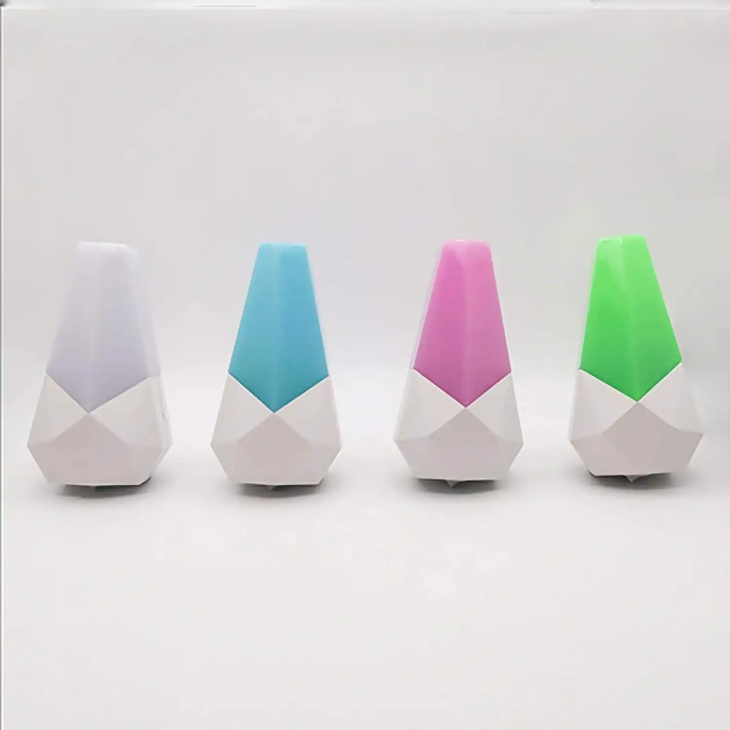 Plastic Diamond Night Light for Baby Nursing Kids Favourite Birthday Party Return Gifts, Multicolour (Pack of 1) - Image 2