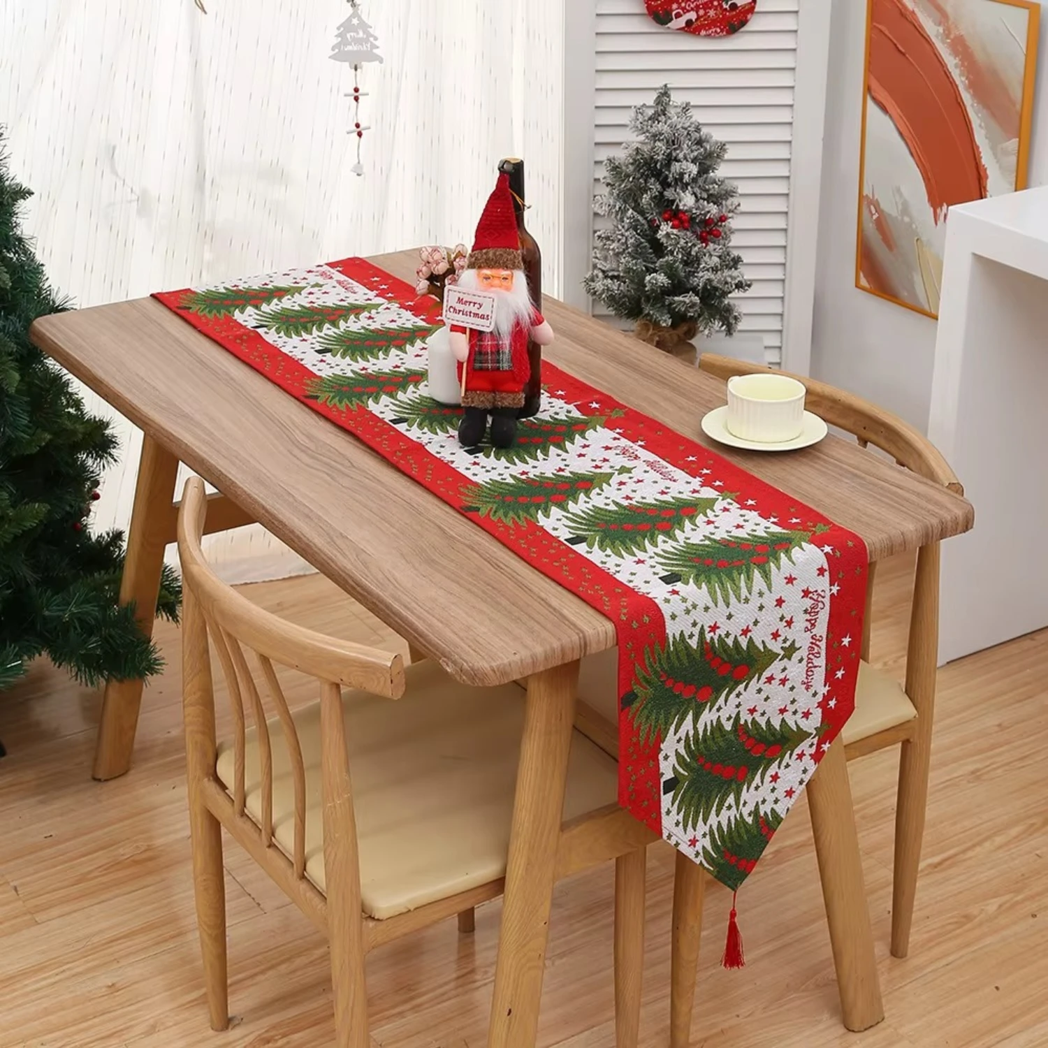Christmas Table Runner Red Festive Dining Table Decoration with Green Xmas Tree Pattern