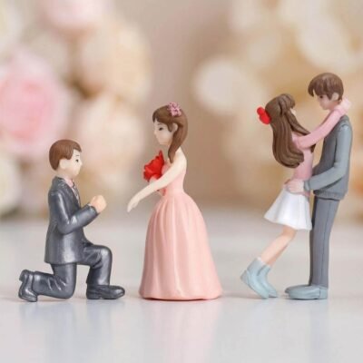 ascension Set of 2 Romantic Propose Style Couples Miniature
