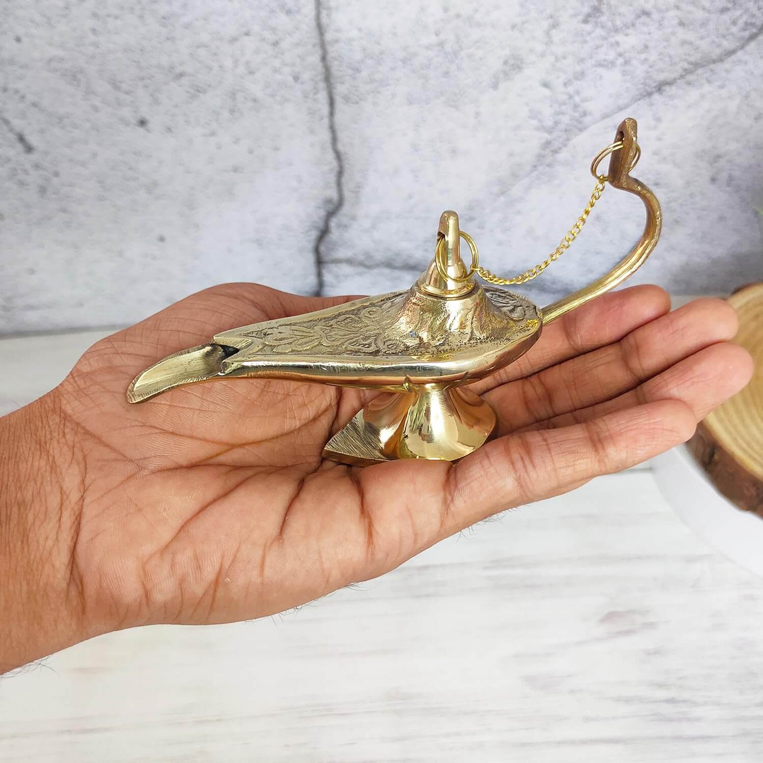 Ascension Brass Hand Crafted Metal Aladdin Chirag Lamp Home Decor Showpiece Small (Golden) - Image 4
